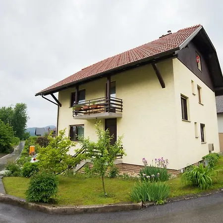 Apartma Ela Апартаменты