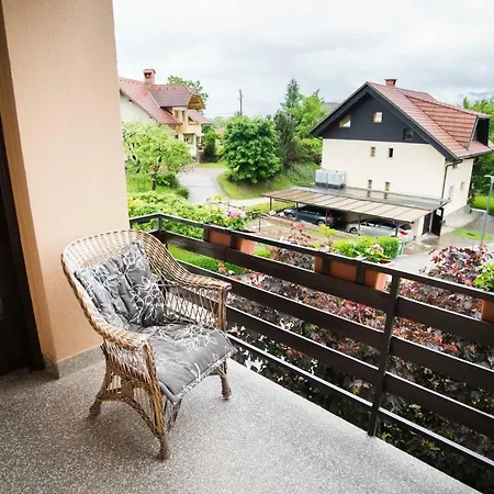 Apartment Apartma Ela